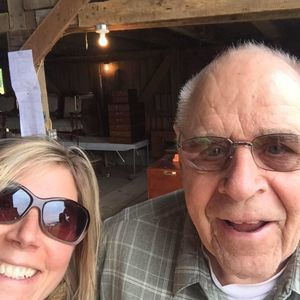 Meet your Posher, Sharon